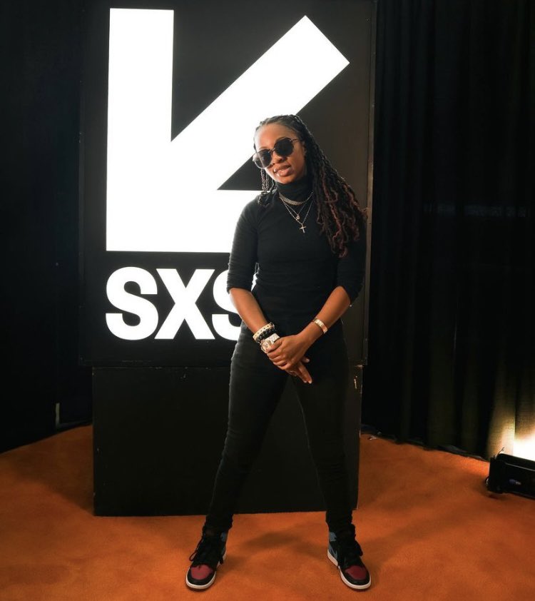 izaislandwave's tweet photo. A huge thank you to our host @imsovayne for a job well done! 😀She definitely held it down for the ladies on the Island Wave stage at #SXSW2023 🙌 #IslandWave 🌊🎶🏝 https://t.co/PGRhLNGq9k