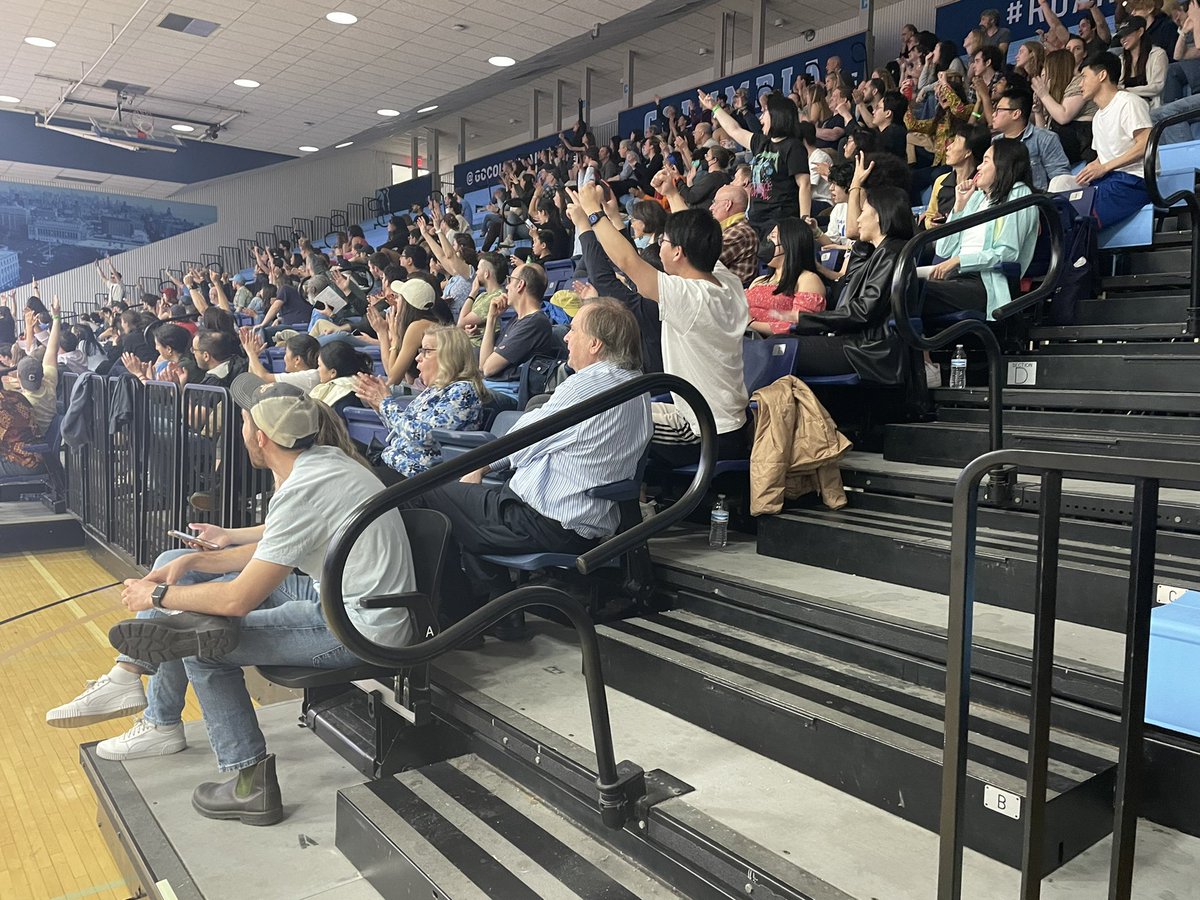 MikeMiller2277's tweet photo. Great showing from our fans for the @CULionsWBB watch party. https://t.co/6sJfQft1Fi