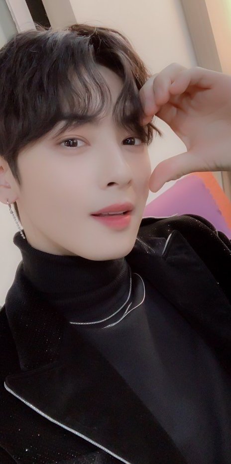 ㅤㅤ

             April 01. 
             Hoje você foi luz e continue sendo,
             seu evento estava maravilhoso, Soo. 
             #𝖬𝖤𝖻𝗒𝖩𝖨𝖲𝖮𝖮𝖥𝖠𝖭𝖲𝖨𝖦𝖭.