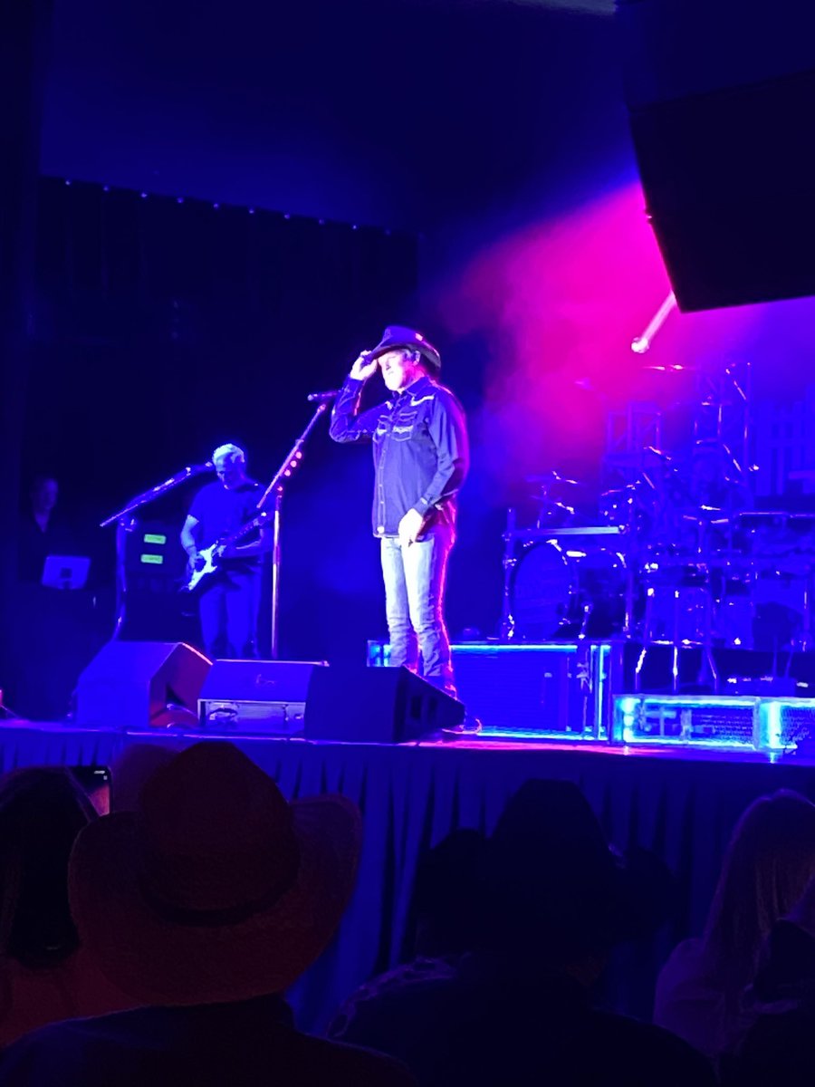 TWtexas's tweet photo. Yeeehaaw https://t.co/pYUDtFU9V7