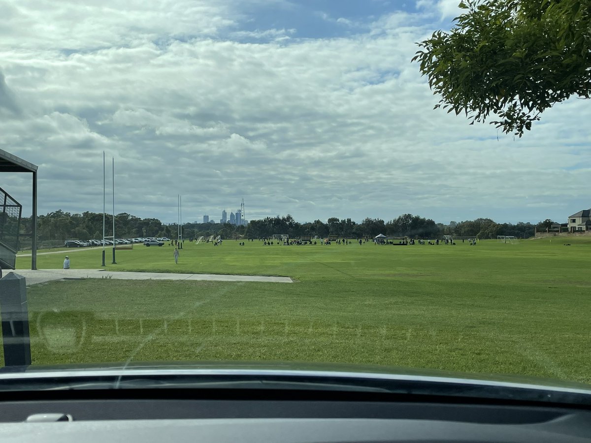 dr_njarmstrong's tweet image. Start of another football season &amp;amp; I’m doing the reviewing thing in my car before kickoff. 

#notonlyabioinformatician