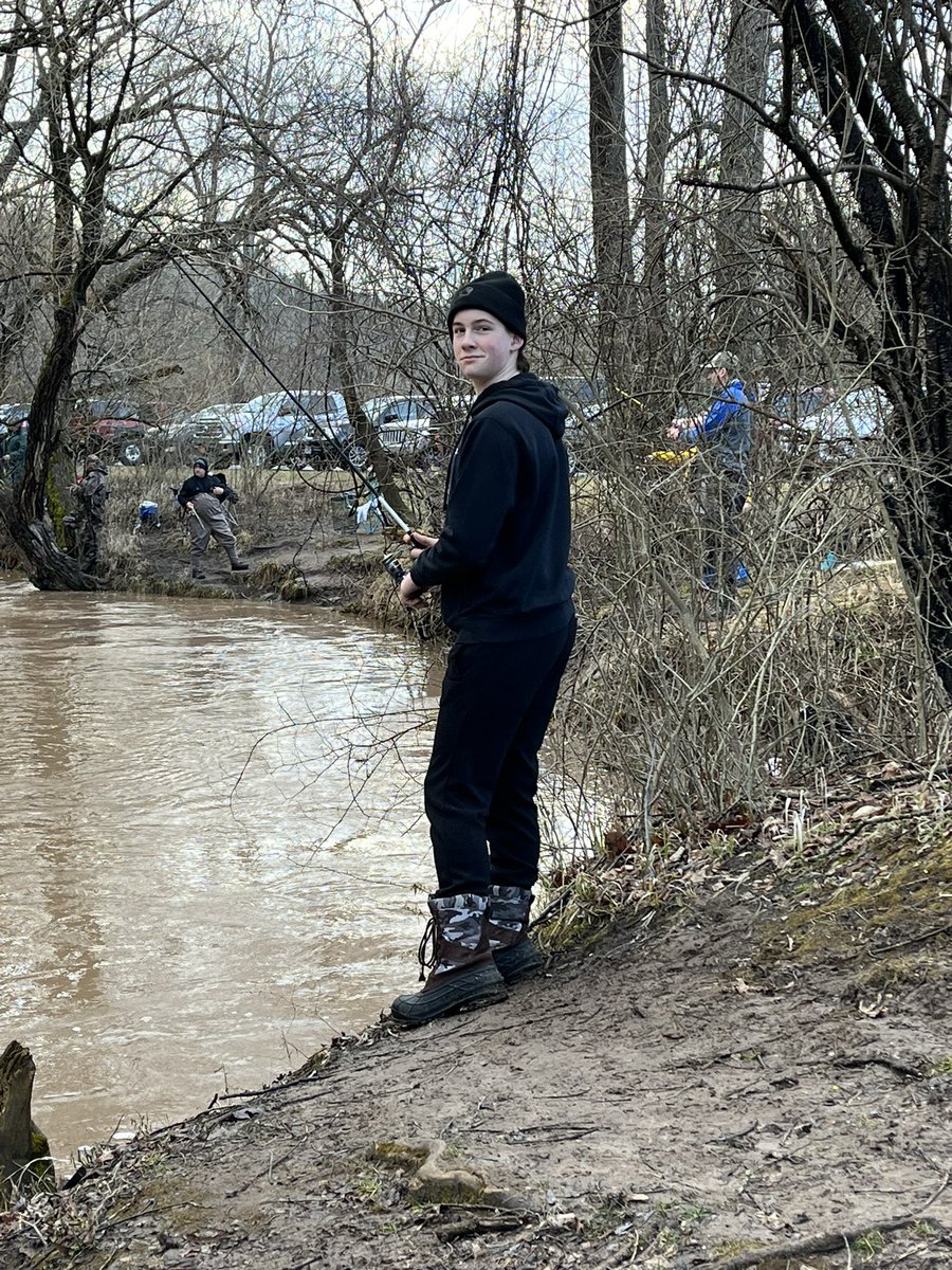 PTownfishing's tweet photo. The 20th annual Reidman Foundation trout derby did not disappoint. Muddy waters made for tough conditions. We took 3rd in both the youth and adult divisions. Great start to spring break! @PCSDAthletics https://t.co/WtohPmRWFS