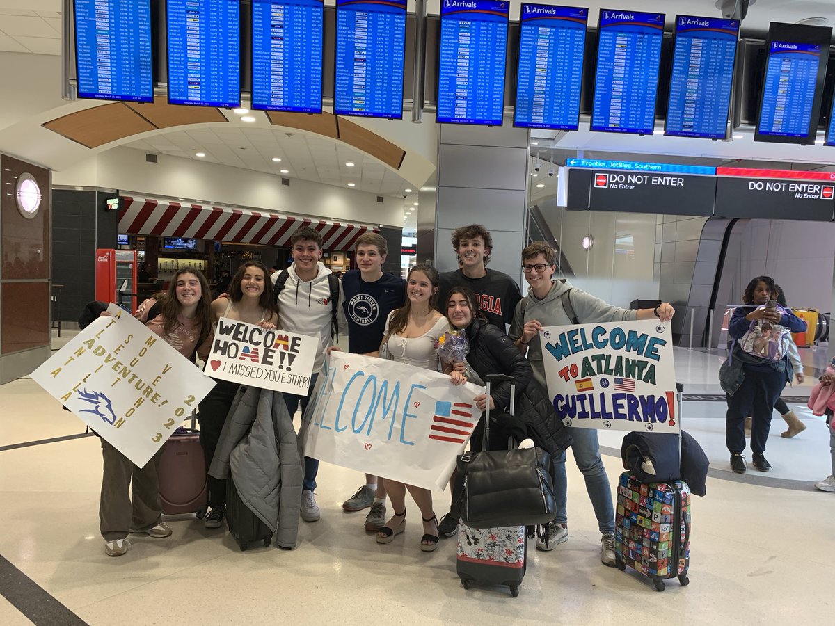 TheMVSchool's tweet photo. This week we welcomed our Spanish and French exchange students! We are excited to spend the next month together. We hope you have an incredible experience living within our community, just as we did in yours!
#TheMVSchool #Letsdothis #foreignexchangeprogram https://t.co/W2tRnpF0j7