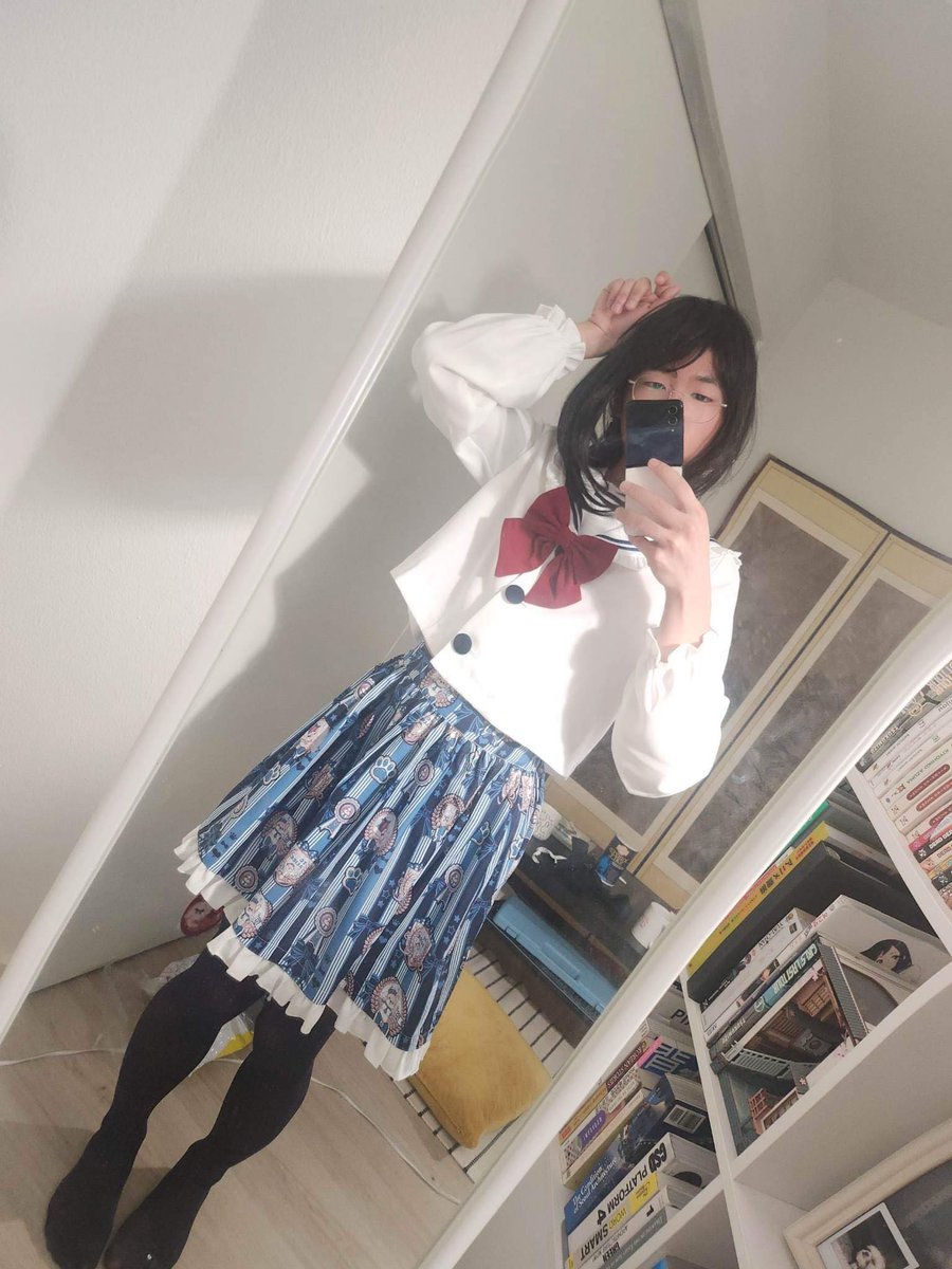 Hyunny__'s tweet photo. Hashtag otokonoko or something https://t.co/v78tHpMeCu