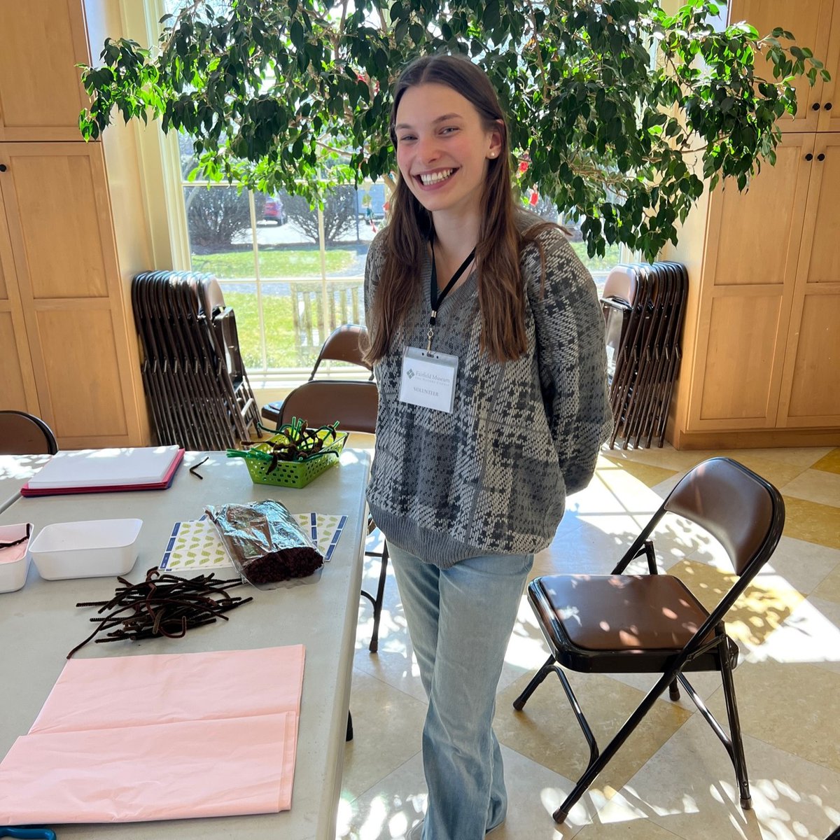 fairfieldmuseum's tweet photo. Happy National Volunteer Month! Let’s take a moment to recognize the impact volunteers have on our lives and our community. Thank you to all of the volunteers, docents, and interns who have helped out at the Fairfield Museum over the years. https://t.co/q1K6YRrpjb https://t.co/dytFjLecvN