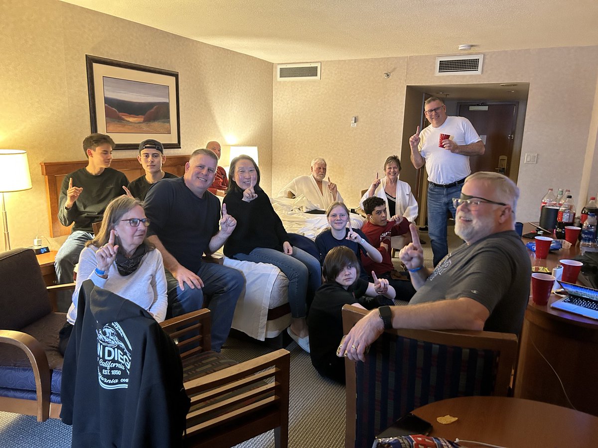 LB1 fans now with Toronto reinforcement ⁦<a href="/DU_WLAX/">Denver Women’s Lacrosse</a>⁩ #GoBellies