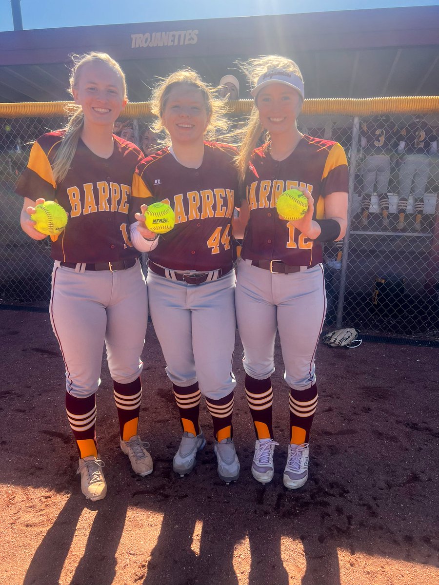 Trojanettes defeat Hazard 7-0! <a href="/WitcherChloe/">ChloeWitcher2027</a> had 14Ks in the ⭕️ <a href="/Katie98169055/">Katie</a> with a double and HR <a href="/maryschalk5/">mary schalk</a> 2-3 with a double <a href="/KatieMu62158107/">Katie Murphy</a> 2-3 with a double <a href="/LizzieSmith1616/">Lizzie Smith</a> and <a href="/Katie98169055/">Katie</a>  with a HR each!  Trojanettes improve to 10-0 on the season! #FightOn