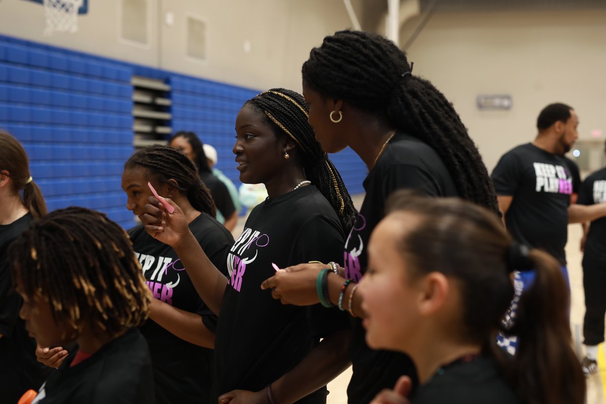 BeyondFour Foundation empowers the youth in our community through mentorship, scholarship, and recreational opportunities. Join us in making a difference today! BeyondFour.org/donate

#LeadershipDevelopment #CommunityOutreach #NonprofitOrganization #BeyondFourFoundation