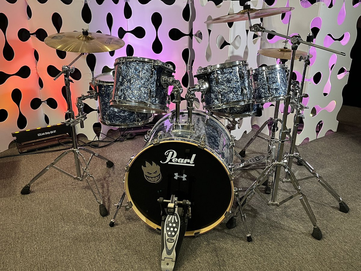 Farina Foundation tweet media