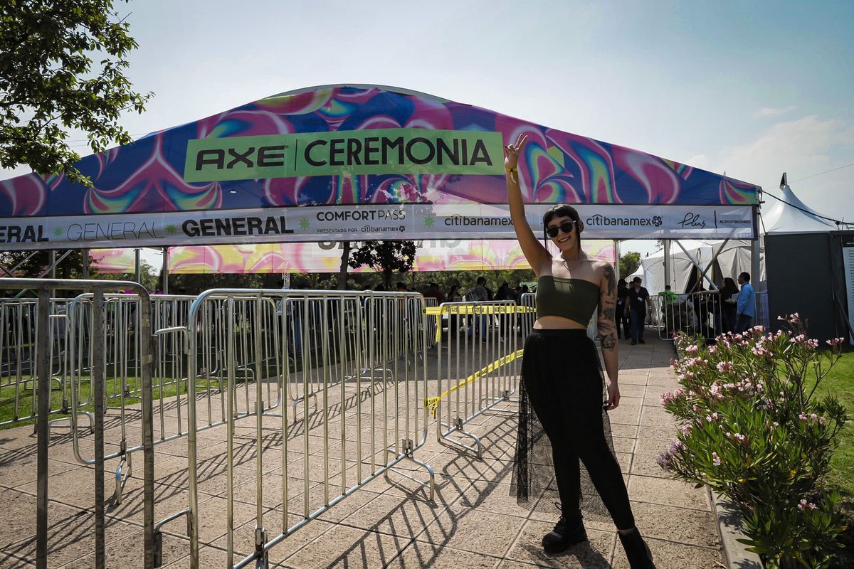 #Código21 ya aterrizó en <a href="/AXECeremonia/">AXE Ceremonia</a>.🚀🔥

#SuenaLaCiudad en #AxeCeremonia2023