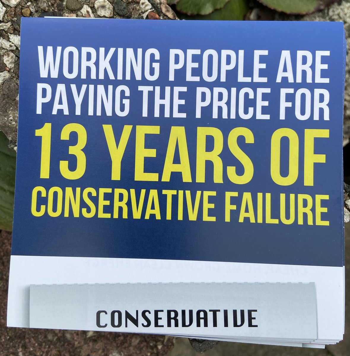 SeemaMalhotra1's tweet image. Great to be out with #Labour candidate @julietocampbell in #Broxtowe today, talking to residents about local issues and the impact of the cost of living crisis on local families. Labour has a plan to bring down to bring down energy bills for good.  #labourdoorstep