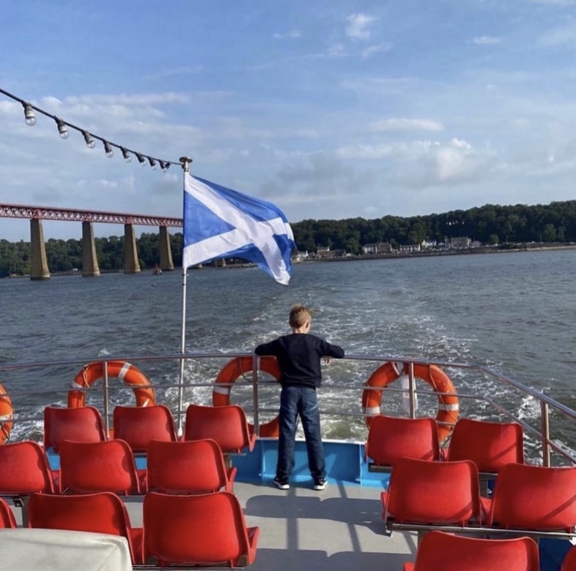 Maidoftheforth's tweet photo. It’s #GoodFriday and the #Easter #Weekend is officially here. What are your #holiday weekend plans?

https://t.co/baQvUMkEDk

#maidoftheforth #easterholidays #maidadventures #southqueensferry #visitscotland #sightseeing #ThingsToDo https://t.co/43fah9EgGO