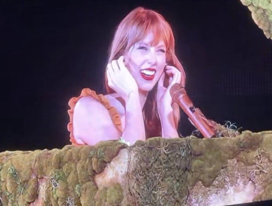 kaia ❤️‍🔥 tweet media