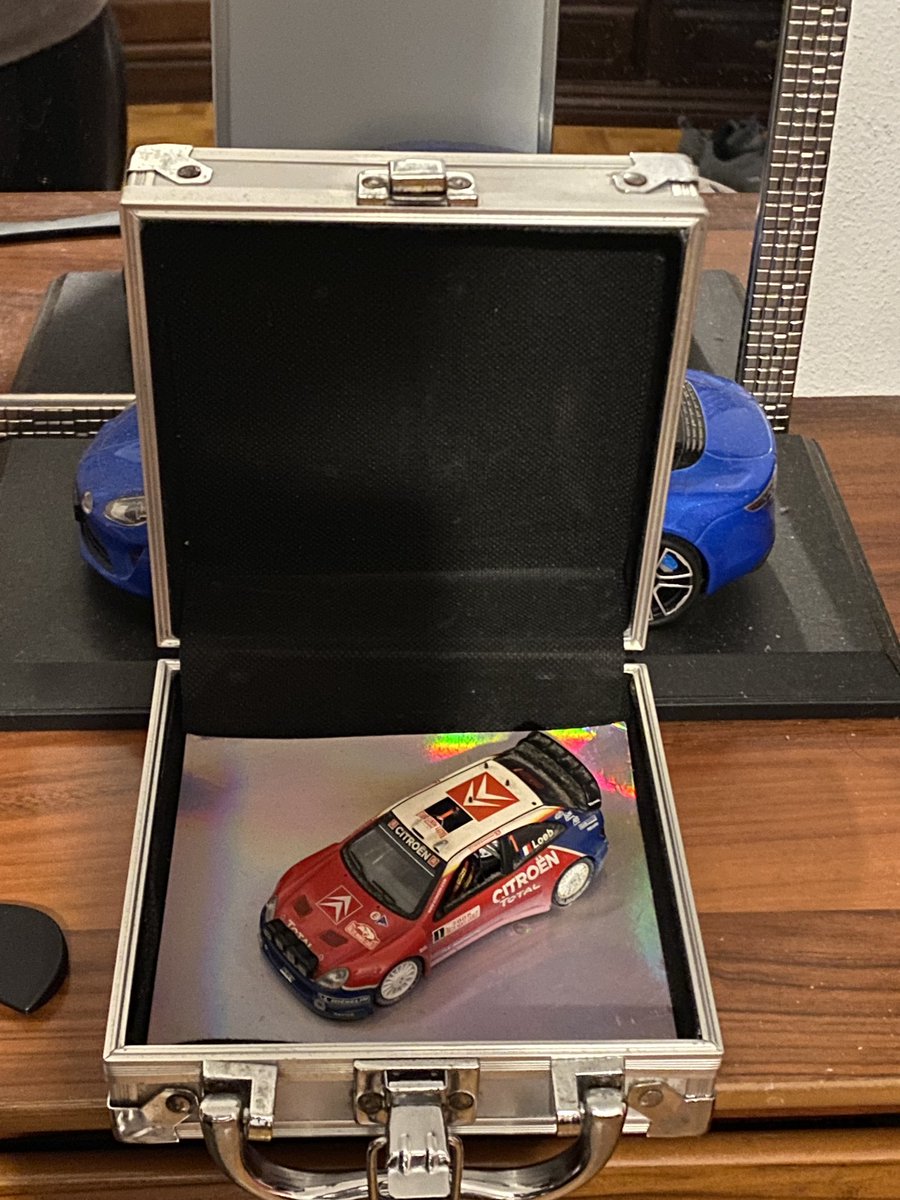 vitorhprocha's tweet photo. I met my childhood hero today, Sébastien Loeb, I am literally down to tears. This was one of the best moments of my life. https://t.co/epD4fqLfhL