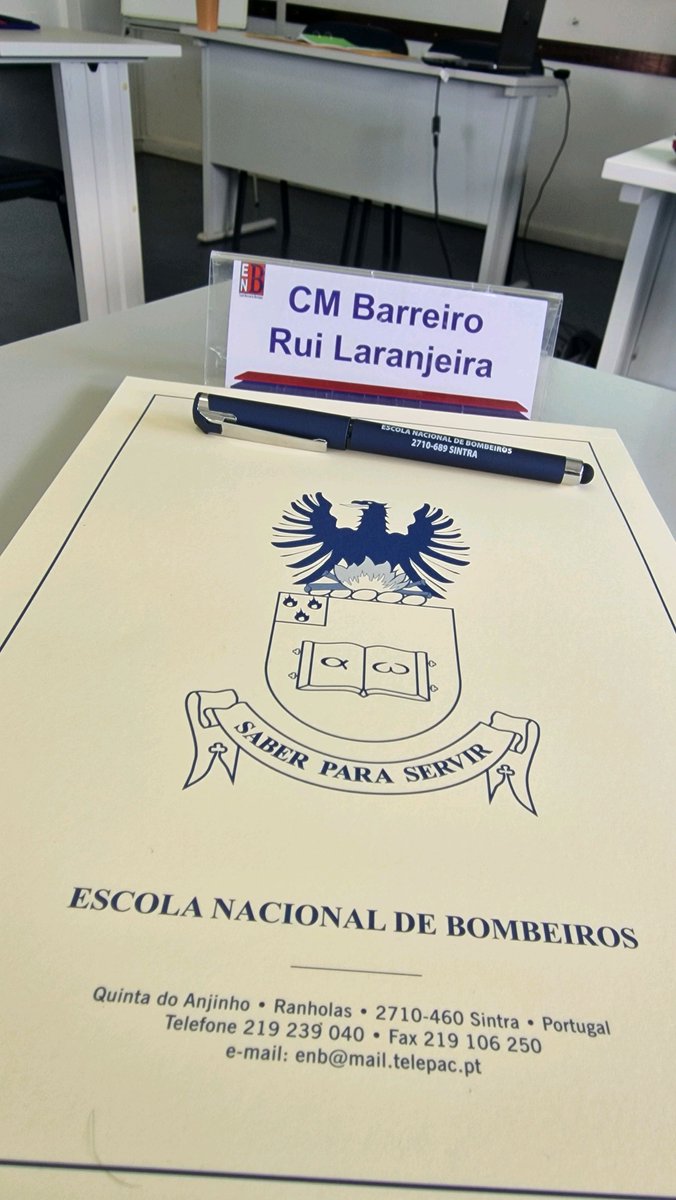 _orange_3_'s tweet photo. De volta à "escola"... 😁
Não imaginava que cá voltaria tão cedo... 😊

#enb #formacao #cmpc #prociv #protecaocivil #sintra https://t.co/lALcTcNYLx