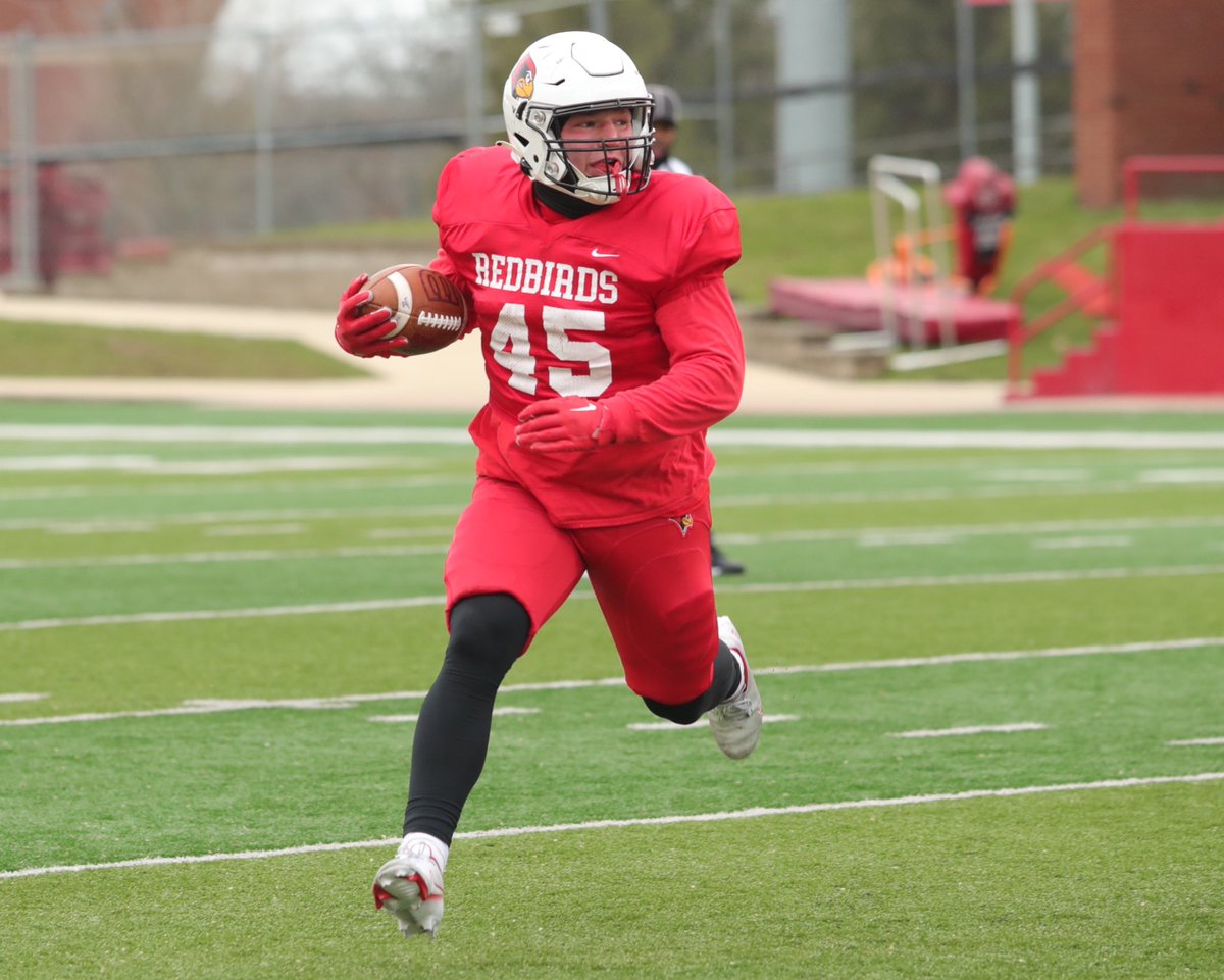 RedbirdFB's tweet photo. Wasn’t the best conditions, but got work done in scrimmage 1 😤 #SpringCamp23 https://t.co/evDYMcB3CK