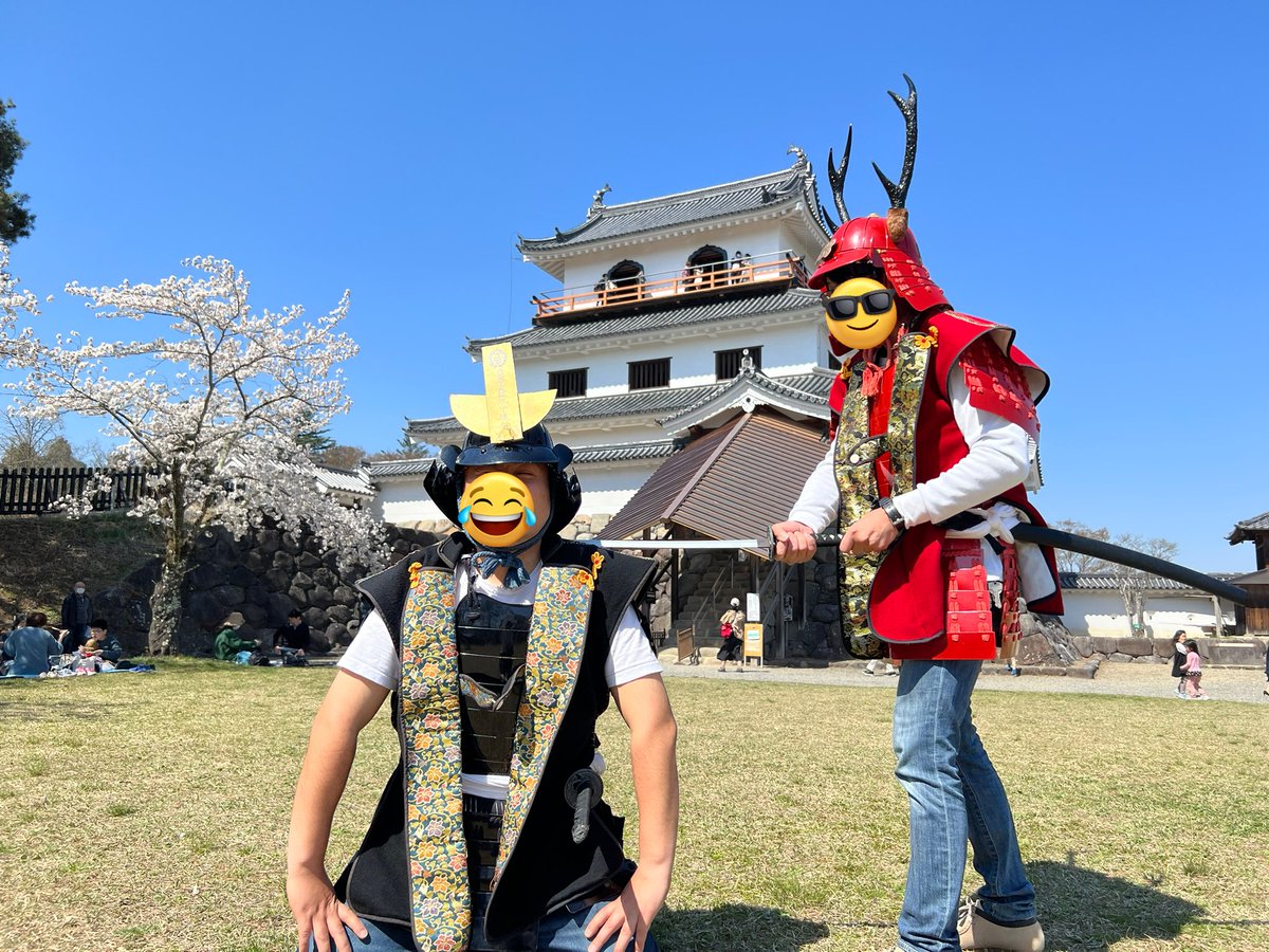 ashigaru_san20's tweet photo. この季節がやってきた！
今日も本丸広場でやってます🫡
そのほかにも白石市内はイベントいっぱいなので遊びに来てください🌸

#白石城 #花見 #甲冑体験 https://t.co/7QDKsH0cxJ