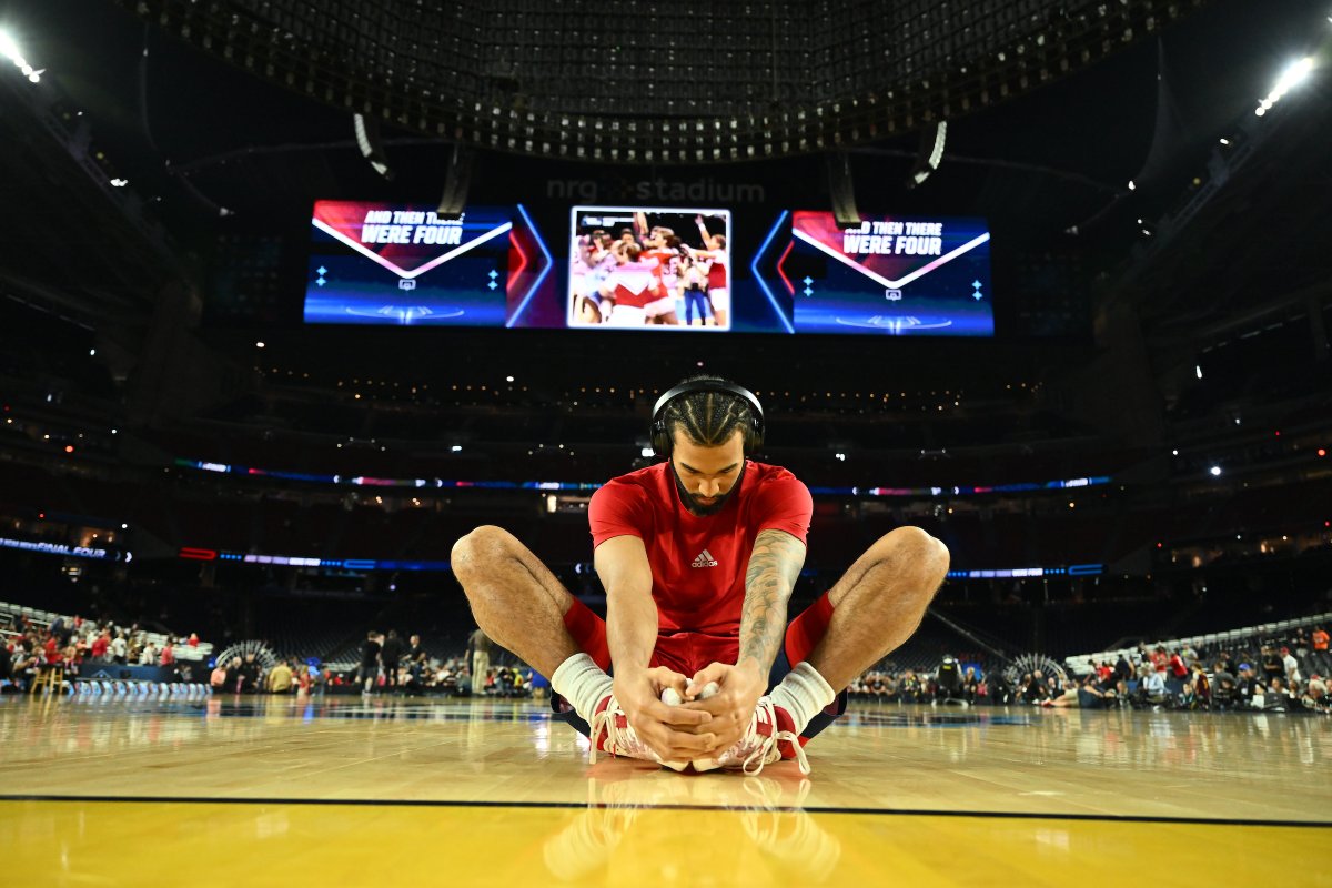 FAUMBB's tweet photo. Ready for the big stage. https://t.co/zVrCi48VJi