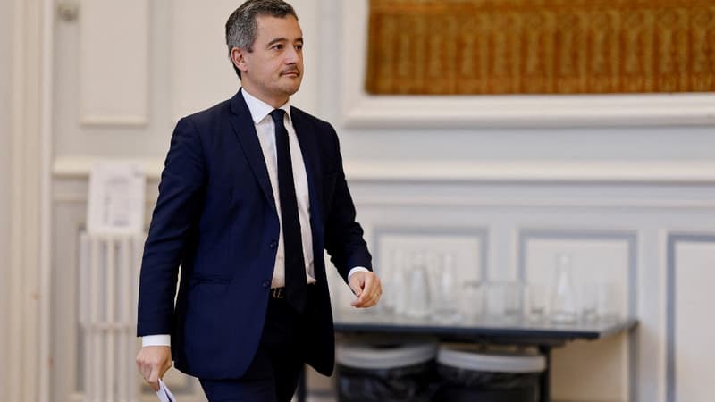 BFMTV's tweet photo. 🔴 ALERTE INFO
Darmanin annonce 1093 policiers, gendarmes et pompiers blessés depuis le 16 mars https://t.co/yHePWEJiBK https://t.co/VAuSAJdPKd