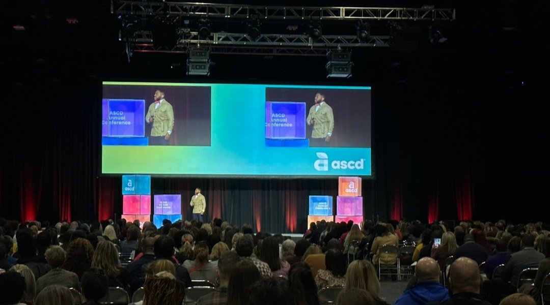 Stories change people...great general session this morning with <a href="/bpfleming/">Brandon P. Fleming</a> 🫶🏽✨🫶🏽
#ASCD2023 #whatschoolshouldbe #asbindia
