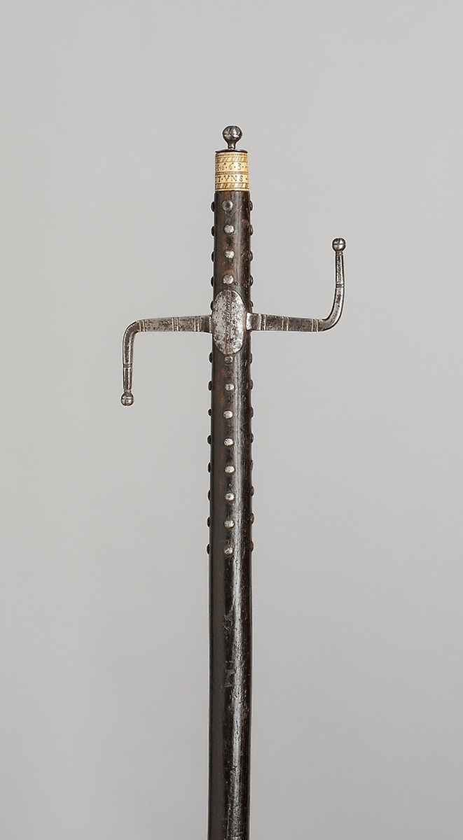 AIC Arms, Armor, Medieval, and Renaissance (Bot) on Twitter "Walking