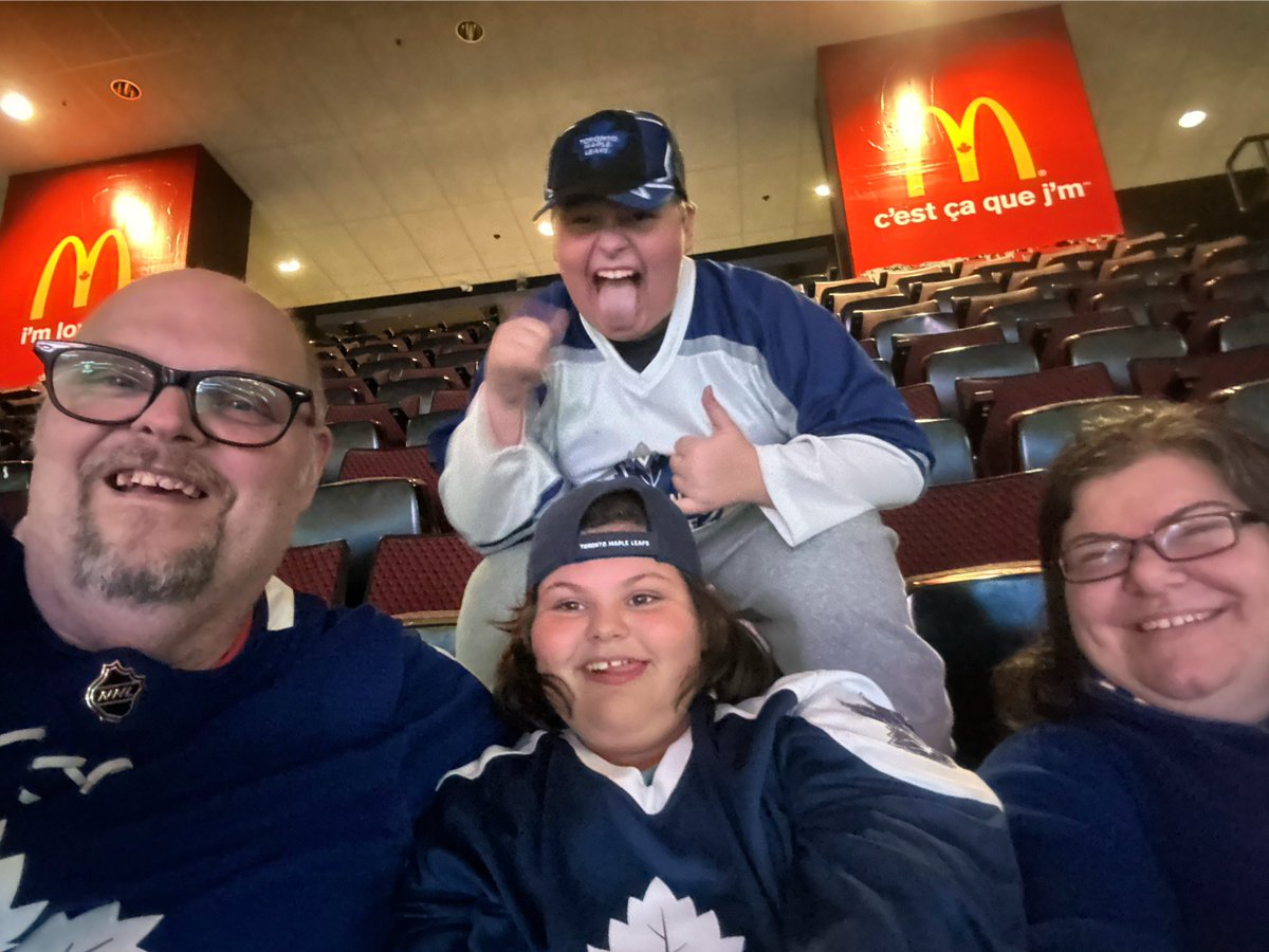 RogueDevices's tweet image. At the game in Ottawa tonight with the fam! GO LEAFS GO!