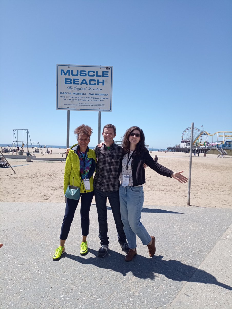 If anybody had any doubts about my tweet not being an April Fools joke, then I hope this picture will put them to rest! Enjoying great weather and good company with my fellow beach historians @andrewkahrl and Alison Rose Jefferson (with whom I led the #OAH2023 Beach tour) 😍⛱️🩴