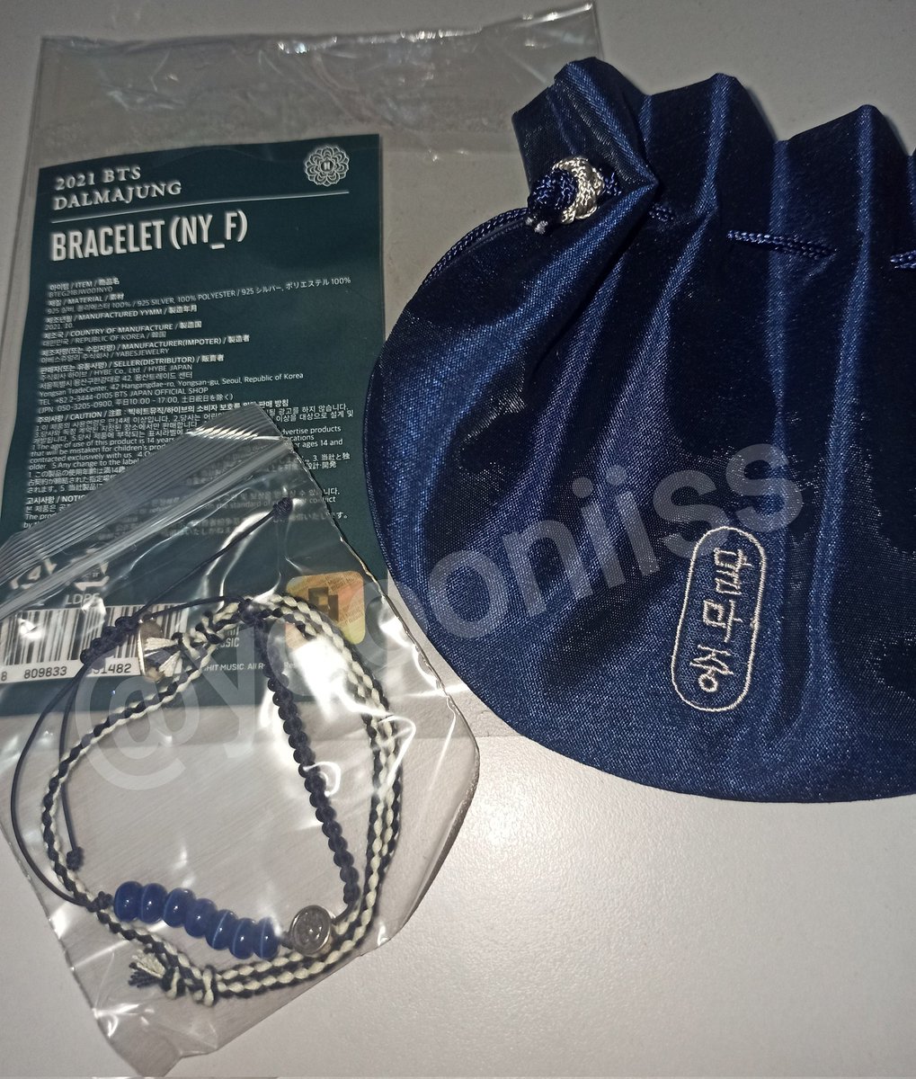yoooniiss's tweet photo. WTS LFB PH

Onhand BTS Dalmajung Bracelet

P1800

-onhand, ready to ship

BTS Dalmajung RM Jin Suga Jhope V Jimin Jungkook https://t.co/xCOQSukYRI