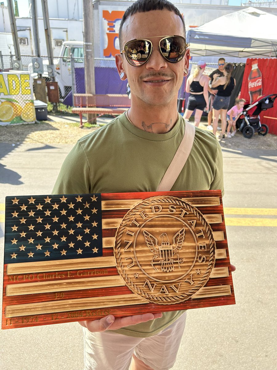 LostetterDesign's tweet photo. Order your Custom flag @LostetterDesign .com #FreedomOfSpeech #2A #usamade @TheWarriorFound #USArmy #USMC #EGA #AirForce #USA #custommade https://t.co/iQH94ezr8t