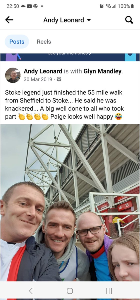 stokieandy180's tweet photo. @LiamLawrence07 This popped up on my memories the other Day 👌😂🔴⚪ Legend ❤️ https://t.co/FneqAM8zvC