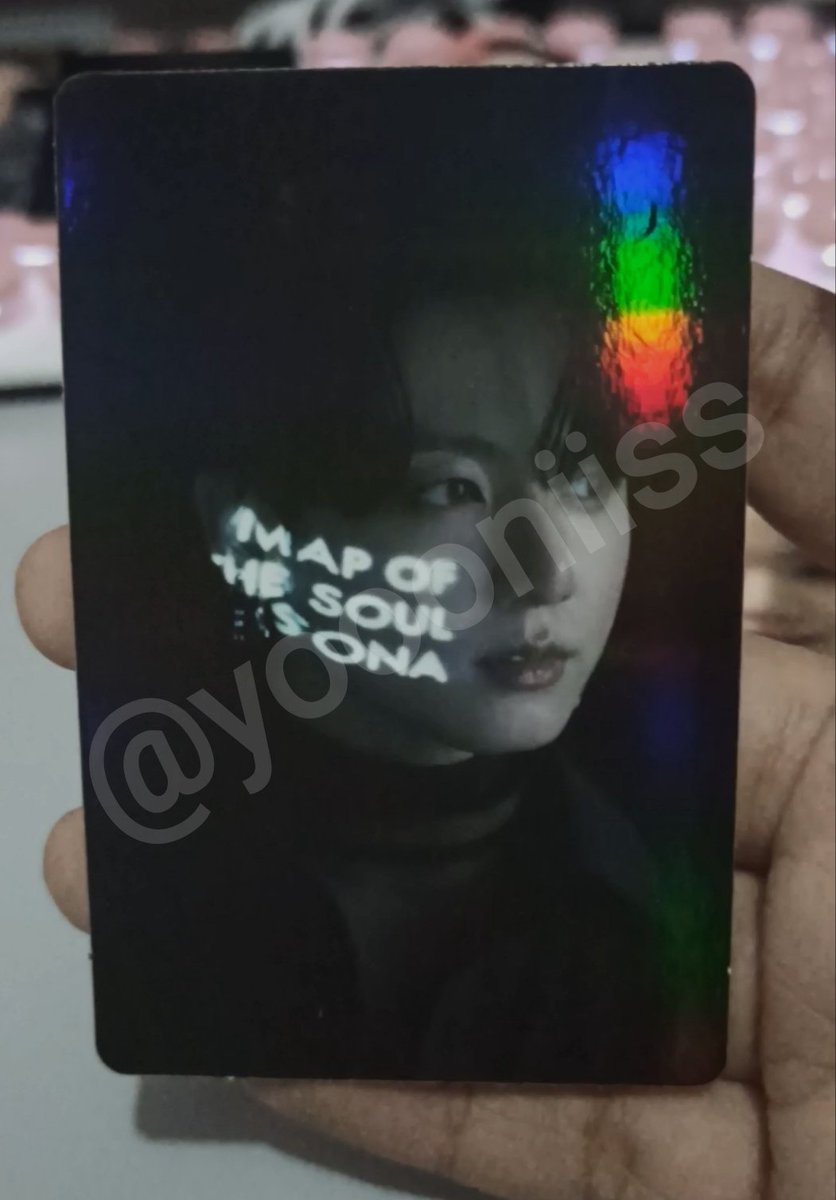 yoooniiss's tweet photo. WTS LFB PH onhand
Jungkook Holo MOTSCPB
OFFICIAL and from own pull.
P1000

- on hand and ready to ship
- 9/10 condition (manu defect visible with flash)

BTS RM Jin Suga Jhope Jimin V Jungkook https://t.co/JiXOxE6eeb