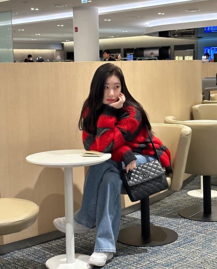 ㅤ           𝖄ou̲r̲   ‌  ꯭  ⠀ 𝗯odч keeps 
               ►       pulliи𝗴 mǝ in, 𝗴i̲r̲l