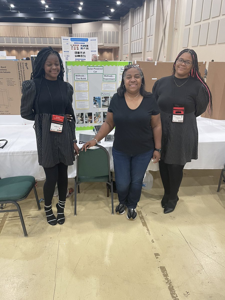 DrHagansJAGS_AP's tweet image. Took the time today to support my 8th grade “babies” as they represented @CCMSScience at GSEF!! A leaders work doesn’t just end at 4:30! Even on break, I’m always there for my “babies”!#ProudAdmin