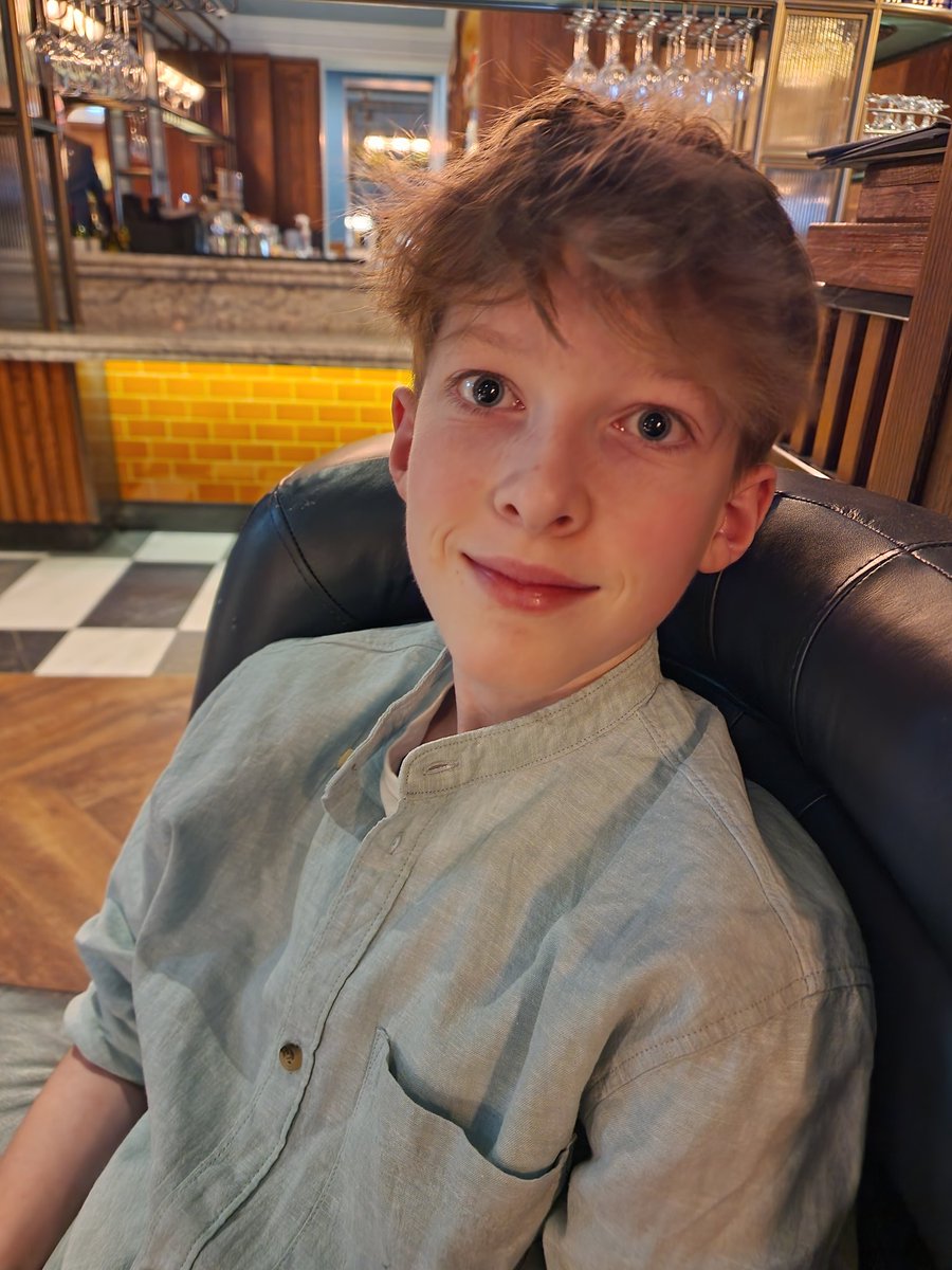 McInnesBruce's tweet photo. We've had a fabulous family day - #20 McInnes scored a goal and we ended it having the most stunning food in #TheSortingRoom in the @ParkgateHotel 😍 https://t.co/xbfflPqa3e