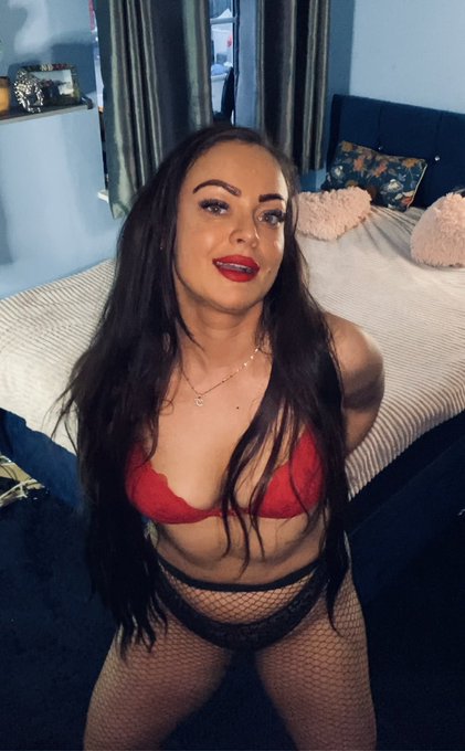 #NaugthyGirl #brunettebeautyonfire https://t.co/521IscdBFG<a href="/tag/naugthygirl"class="tags">#NaugthyGirl</a><a href="/tag/brunettebeautyonfire"class="tags">#brunettebeautyonfire</a>