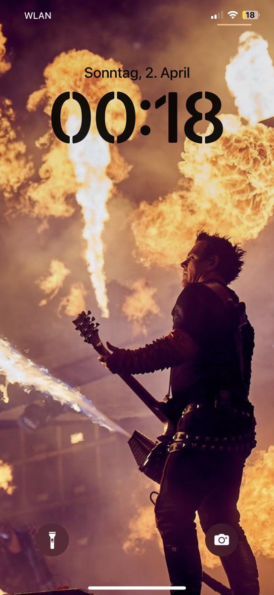 ottangDE's tweet photo. @rangezoomtYT #rammstein https://t.co/Fky4auTZQk