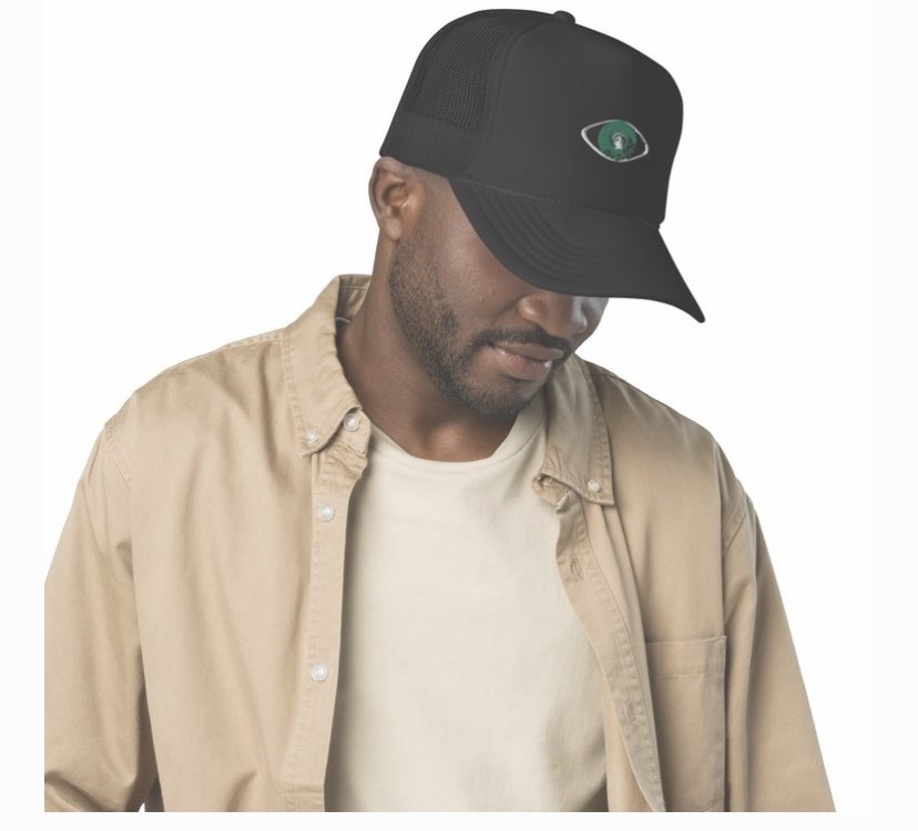 HBKSkipper's tweet photo. NEW 🟢Seeing Green🟢 Album Merch Capsule up now on https://t.co/YxyCBfmSf9
💚💔💚💔💚💔💚💔💚

•
•
•
•
•
#explore #seeinggreen #luxury #merch #nyfashionweek #new #hbkgang #shmoplife #skipper #pinkdolphin #kanye #hoodies #tees #buckethats #cups #mugs https://t.co/yo48iO3uGi