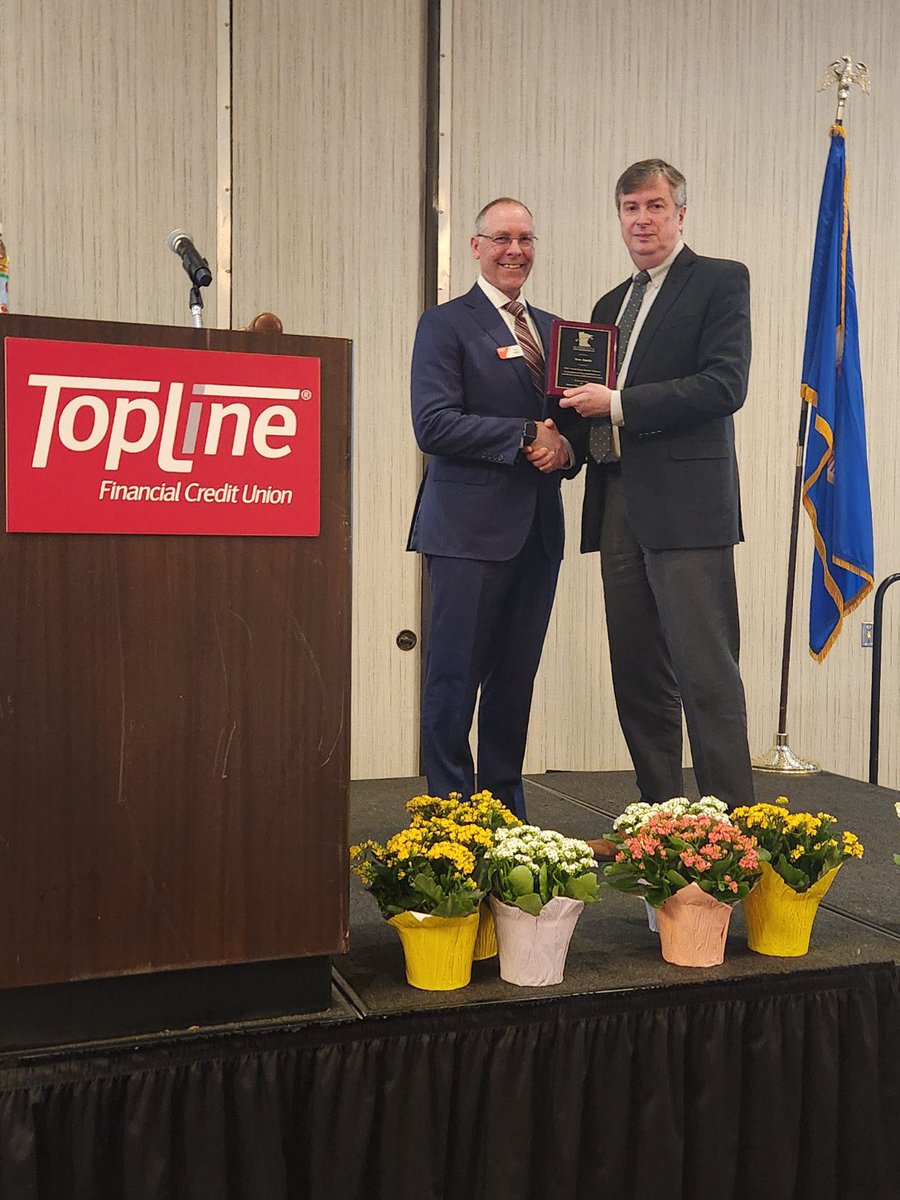 Congratulations to <a href="/TopLinecu/">TopLine Financial CU</a> CEO Tom Smith on receiving <a href="/mncreditunions/">Minnesota's Credit Unions</a> Credit Union Builder Award!  Well deserved Tom!