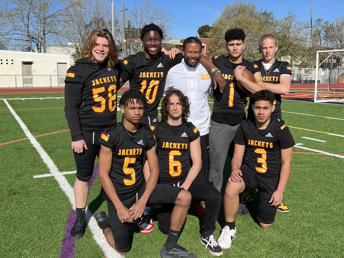 Special thanks to Berkeley high schools head coach David Perry for allowing me to use their stadium for today’s interviews and pictures. Coach Perry has done a terrific job at the school and is one of the top coaches in NorCal. <a href="/coachperry2012/">Coach Perry</a>