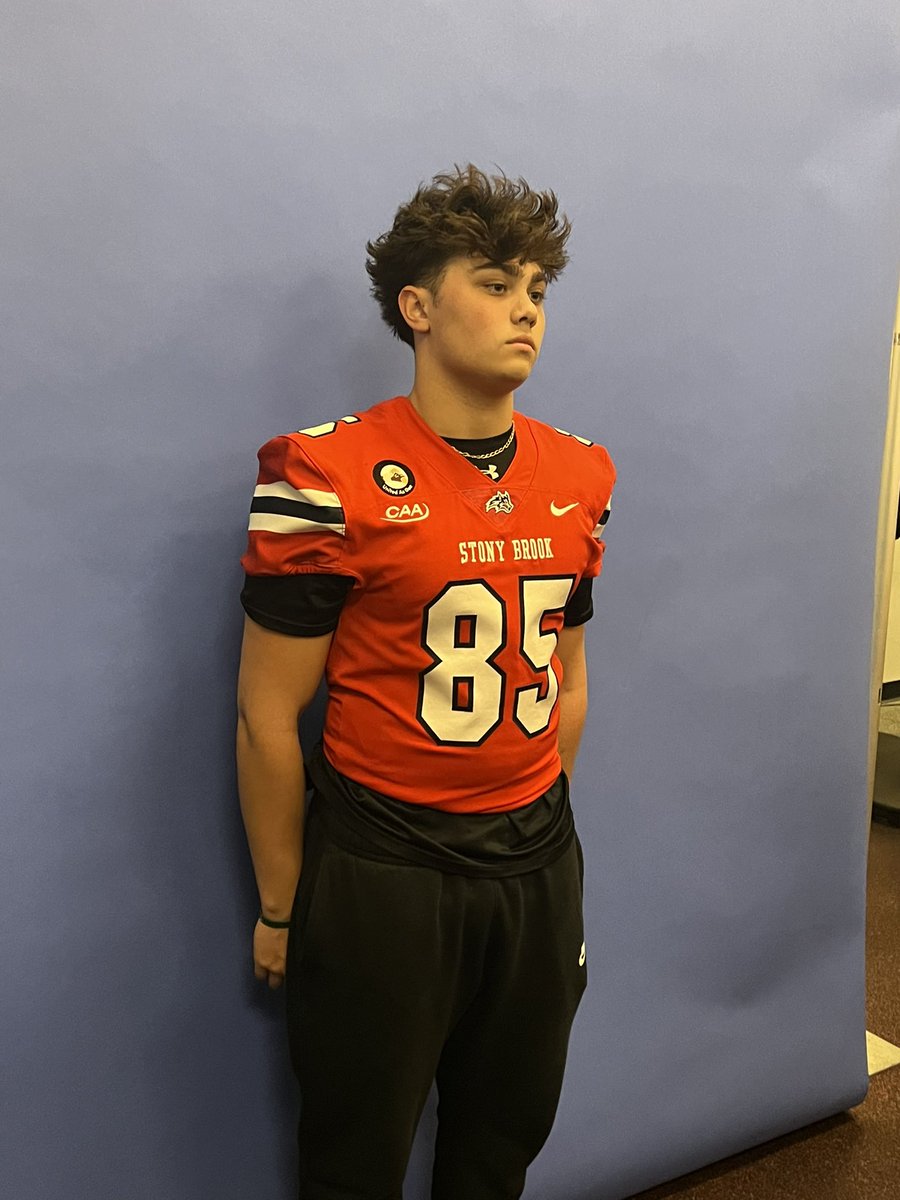 zackpadron2's tweet photo. Had a great day at @StonyBrookFB Thank you @Coach_Hatch @CoachDresner @dpfootball https://t.co/6pF1Xk8i2K
