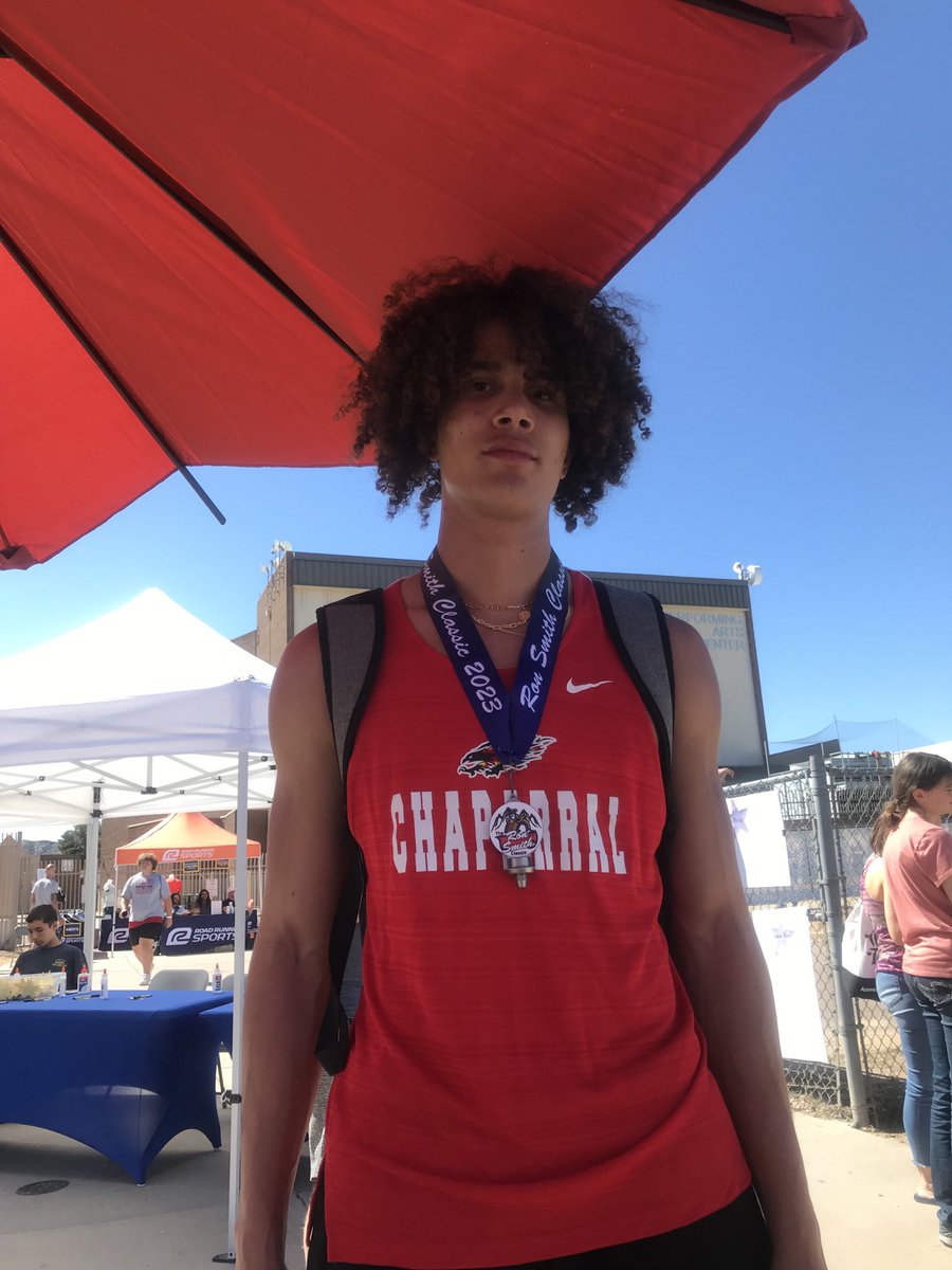 jasonm2023's tweet photo. It’s track season. ⁦@ChaparralTrack⁩ ⁦@usatf⁩ ⁦@NCAA⁩ ⁦@MaxPreps⁩ ⁦@AthleticdotNet⁩ https://t.co/NMxsnyncIg