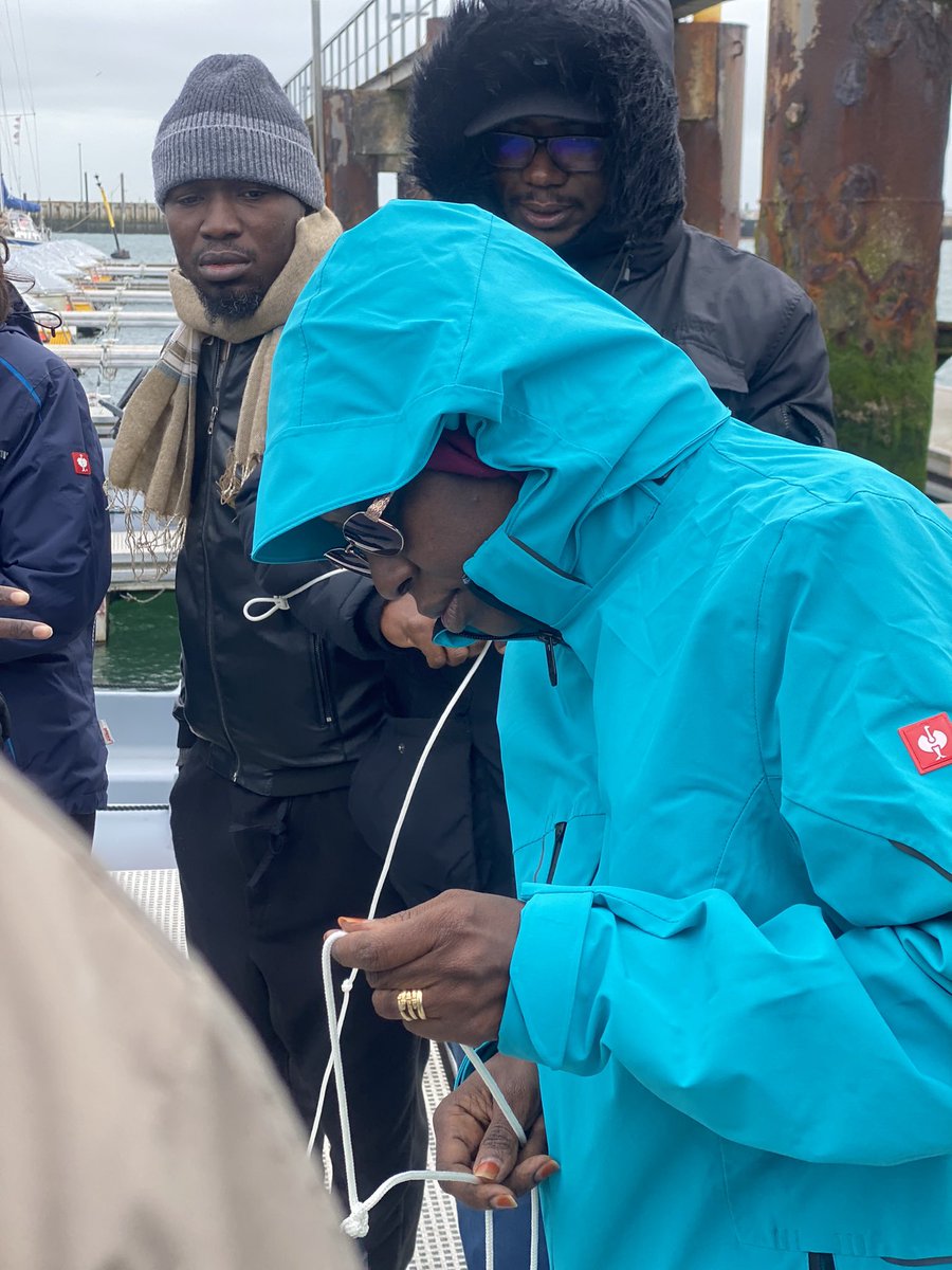 EvaBrodte's tweet image. Thanks 🙏 to all participants. It was a great and fruitful workshop. #PulseProject I hope we will continue to work successful towards fair data and better living conditions of coastal communities .@AWI_Media @CAMARAI06224009 @_MeerWissen @bayecheikha ardmediathek.de/video/Y3JpZDov…