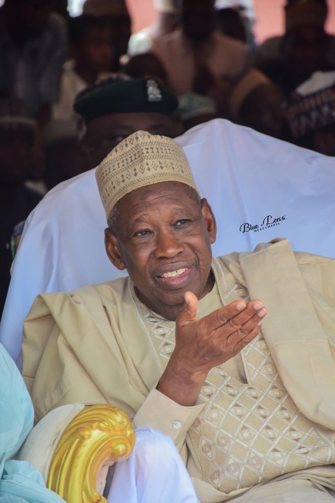 1Manus_'s tweet photo. Wallahi Da Bakin Cikin Ka Zasu Mutu Baba Sun Kasa Yiwa Al’ummar Da Suka Zabe Su Wani Albishir Mai Dadi Sunzo Sai Kwamachala Suke 😂😂

Tsula Da Yaransa Ka Saka Musu Ciwon Kai!

Allah Ya Tsare Mana Kai Dattijon Arziki 💯💯 https://t.co/zi7UvC8kZS