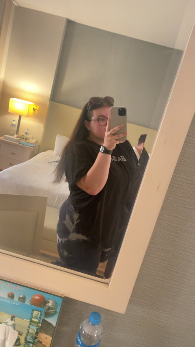 KeeMolyneux's tweet photo. Take me backkkk https://t.co/X7aLpTw2ci