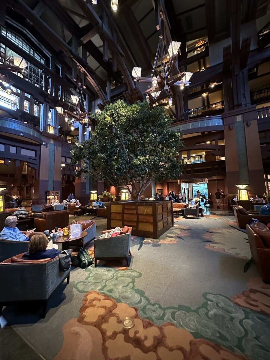 just_ask_danny's tweet photo. Not sure why…but Disney’s Grand Californian Hotel &amp; Spa now has a giant tree in the lobby? I’m guessing it might be Easter / Spring related? 🌳🤷🏻‍♂️🐣 #Disneyland https://t.co/prP8MUWyuA