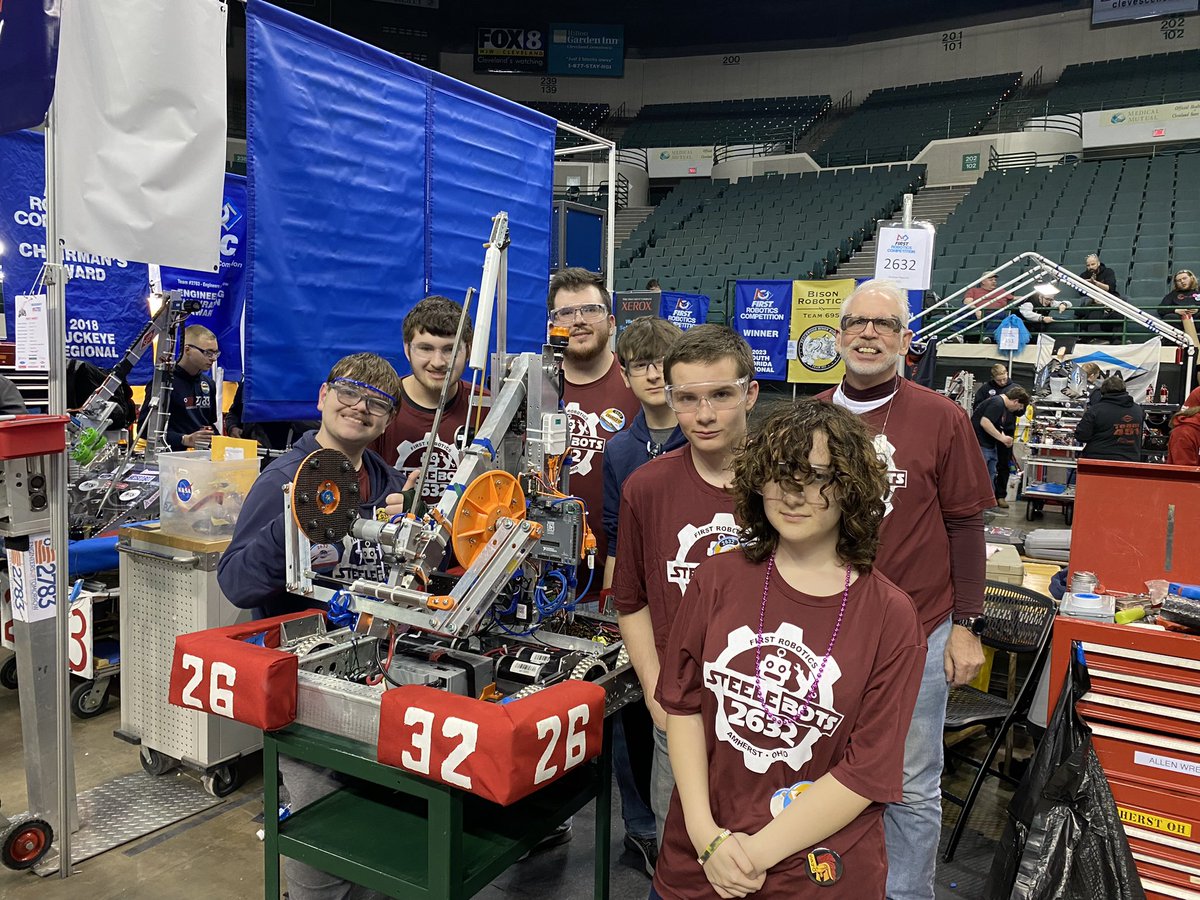 team2632's tweet photo. Good job 2632! It was a long competition but I'm so proud of what you all accomplished! Almost made it to playoffs, but each year is closer and closer! The skills you learned this year will stay with you for the rest of your life. I couldn't ask for a better team! - Coach Yon💚💛 https://t.co/zn8wcyRYRZ