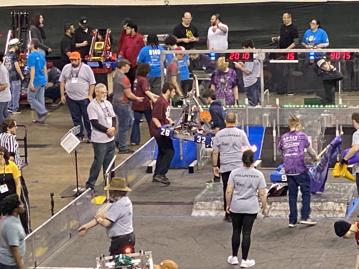 team2632's tweet photo. Good job 2632! It was a long competition but I'm so proud of what you all accomplished! Almost made it to playoffs, but each year is closer and closer! The skills you learned this year will stay with you for the rest of your life. I couldn't ask for a better team! - Coach Yon💚💛 https://t.co/zn8wcyRYRZ