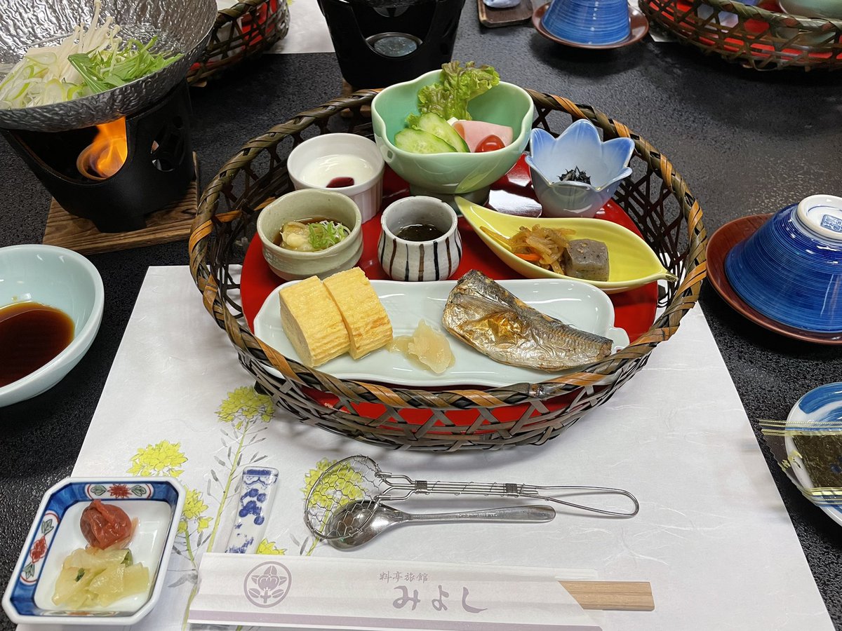 丁寧な朝食と私。 https://t.co/gj3DdYxcAz