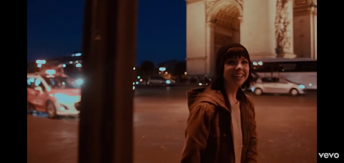 kennethxtiaan's tweet photo. Napapangiti talaga ako sa tuwing naririnig ko 'yung 'Run Away With Me' ni Carly Rae

...at pinatugtog siya kahapon sa office, sobrang euphoric pala sa feeling na pinatugtog yung underrated fave song mo in public—ayun nakangiti nang 4 mins na parang bata. https://t.co/6o7GrnsK46