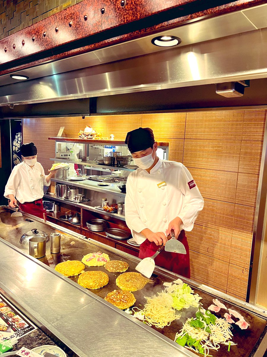 _almostlost's tweet image. Everyone on the TL is in Osaka.. take me back!